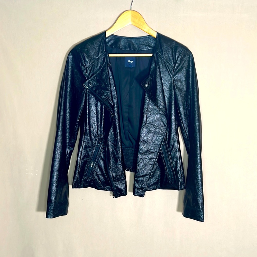 Gap faux crinkle leather moto style jacket size small